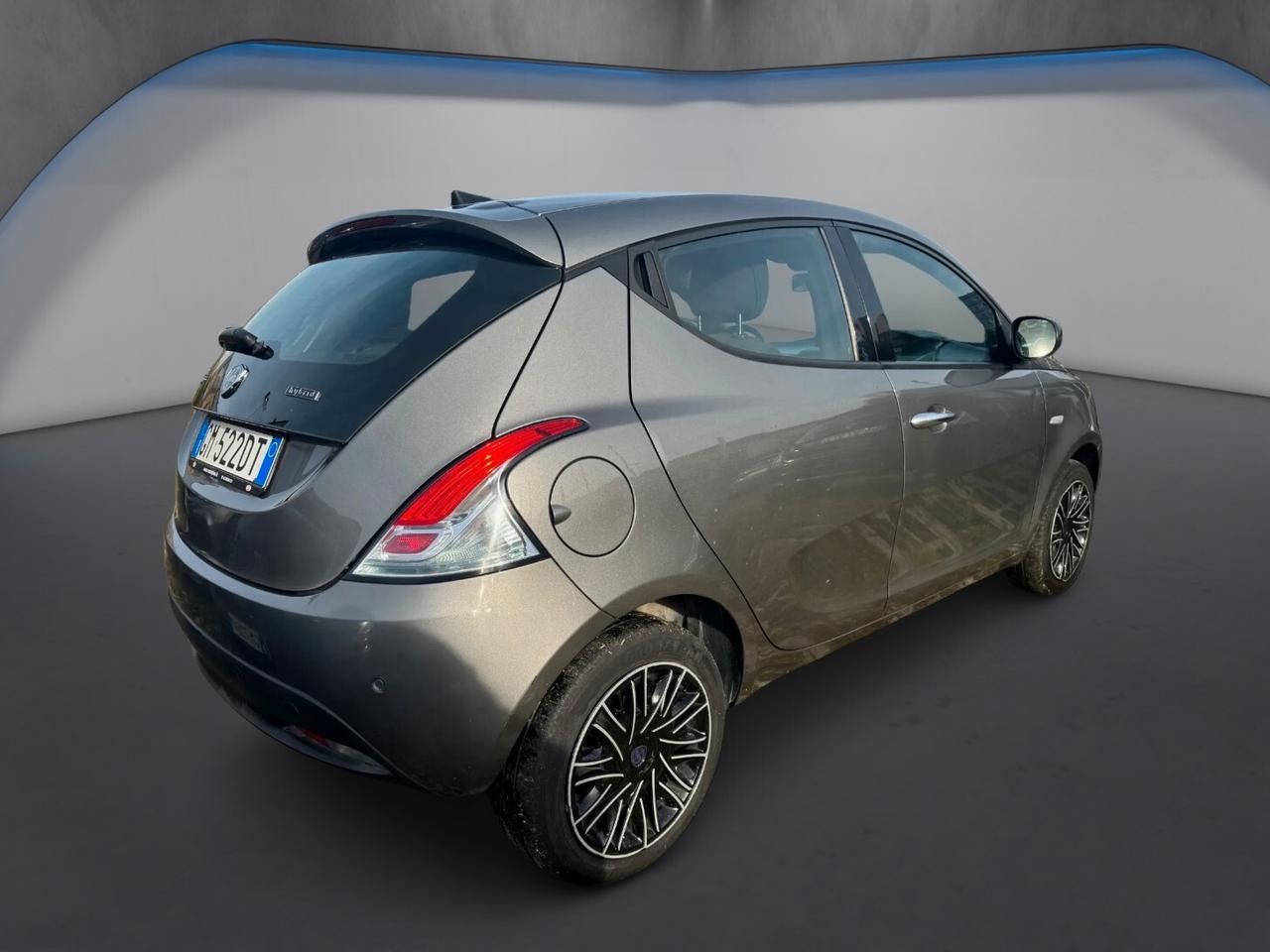 Lancia Ypsilon 1.0 FireFly 5 porte S&S Hybrid Ecochic Gold
