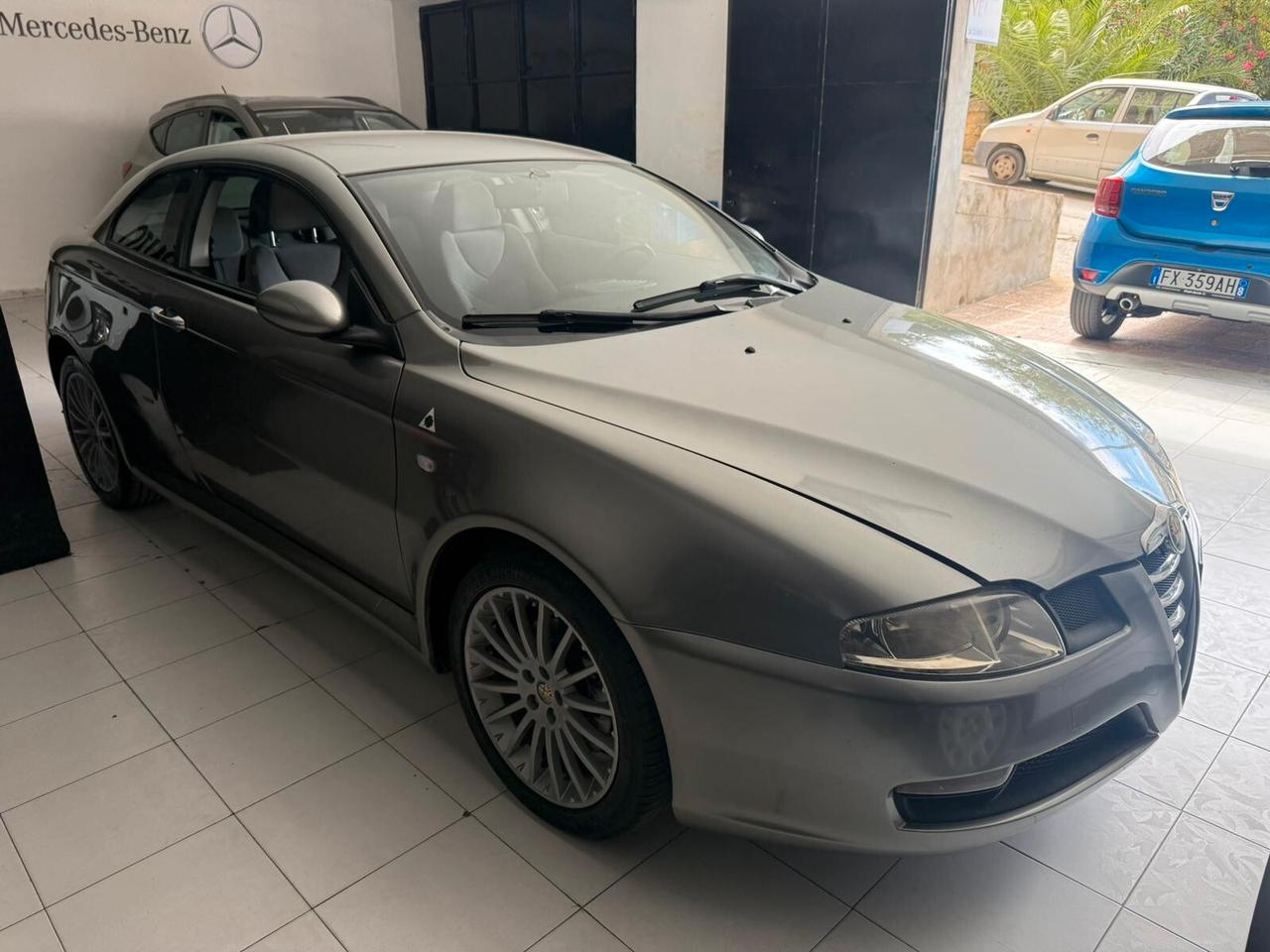 Alfa Romeo GT 1.9 MJT 16V Luxury
