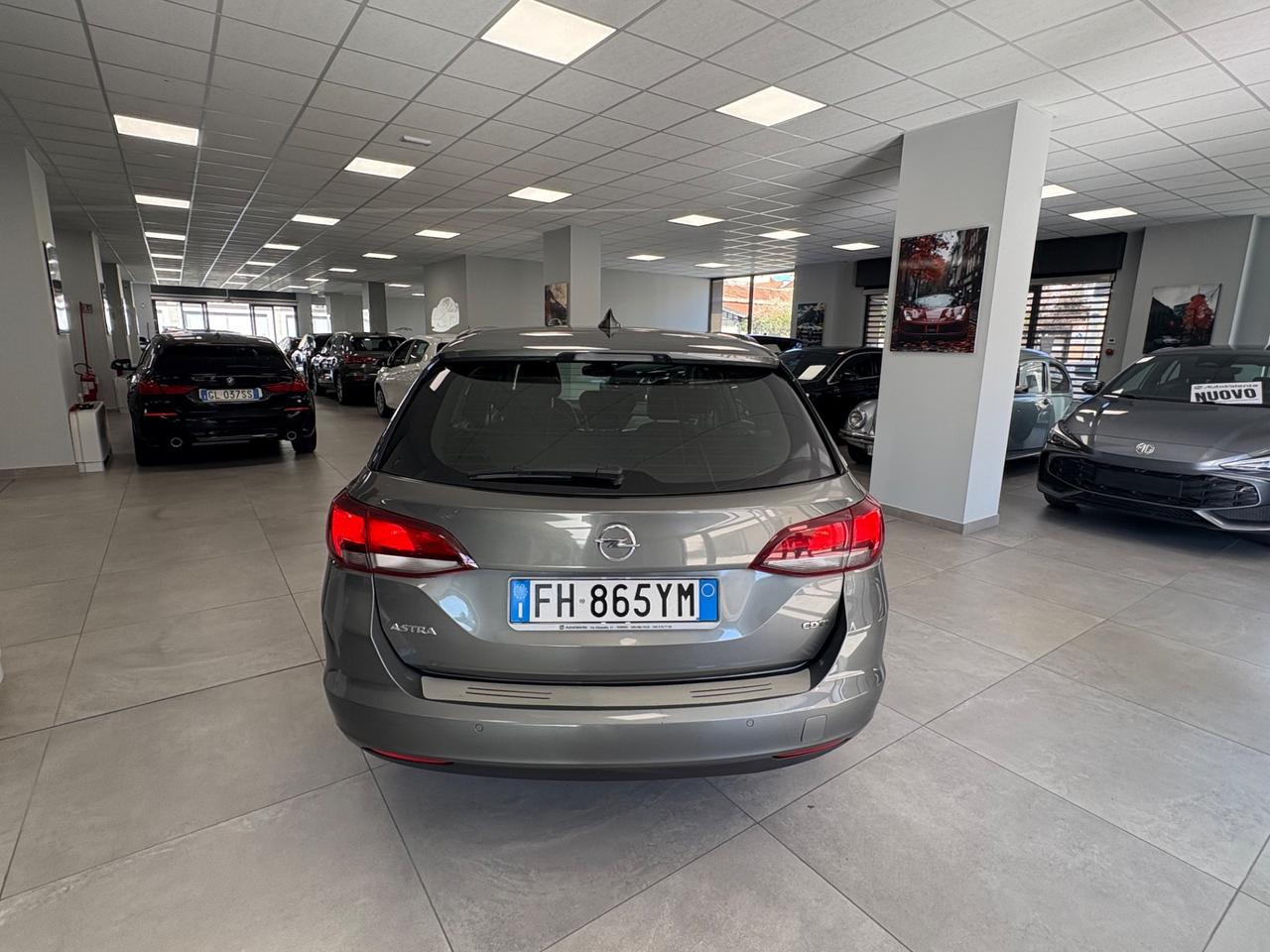 Opel Astra 1.6 CDTi 110CV E6B anno2017 neopatentati