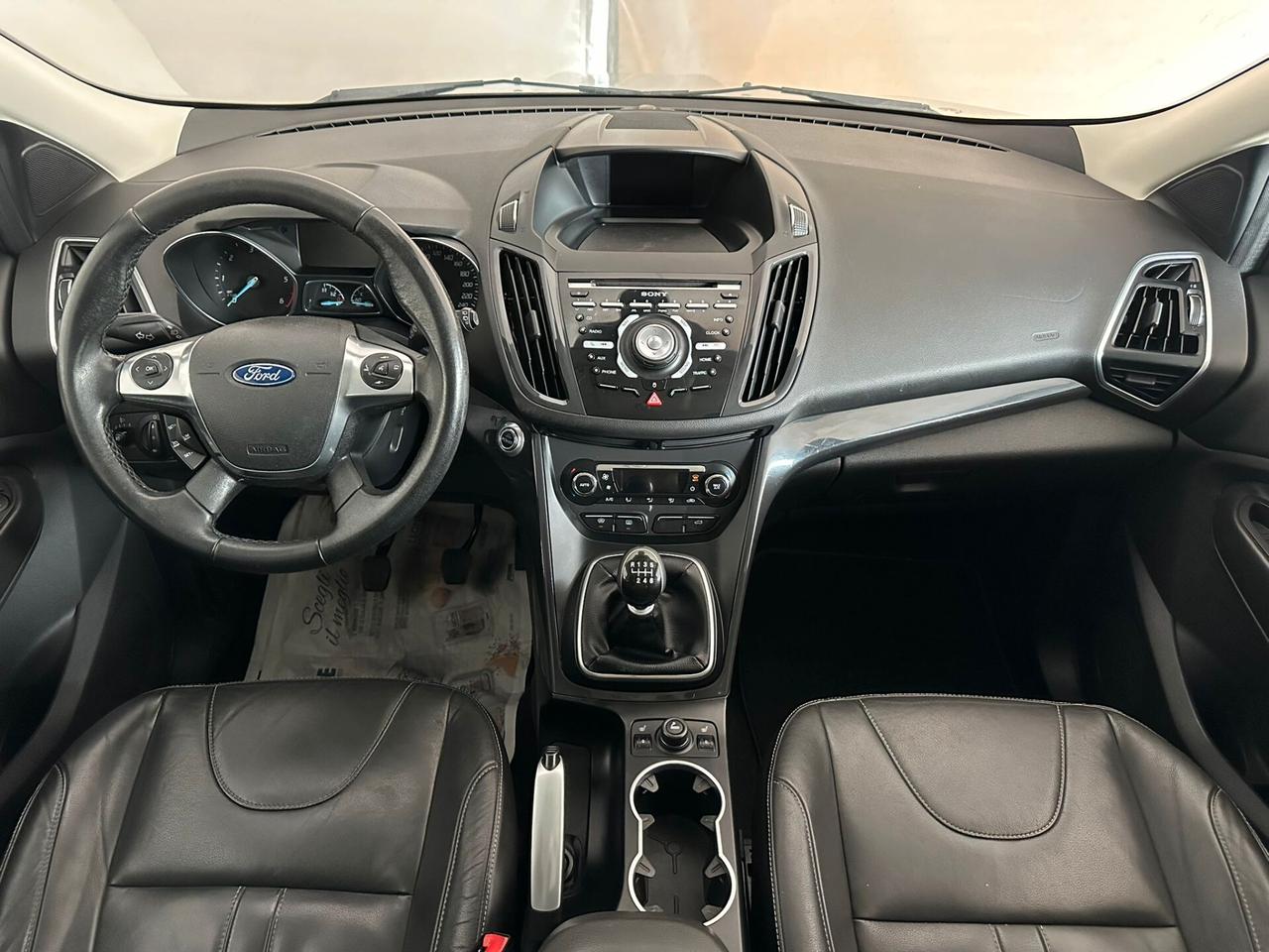 Ford Kuga 2.0 TDCI 140 CV 4WD Titanium