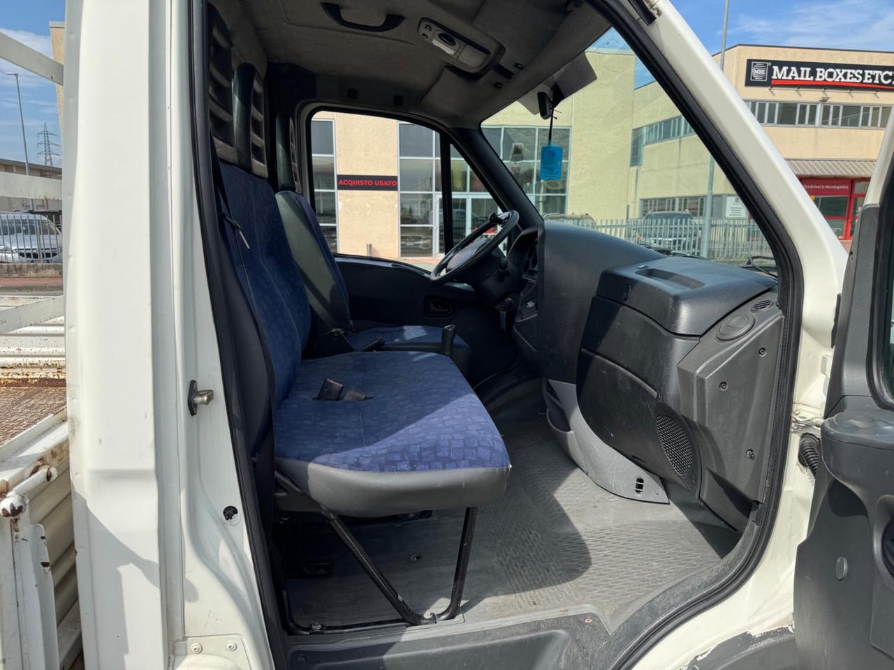 Iveco Daily 2.3 Diesel. Cassone fisso