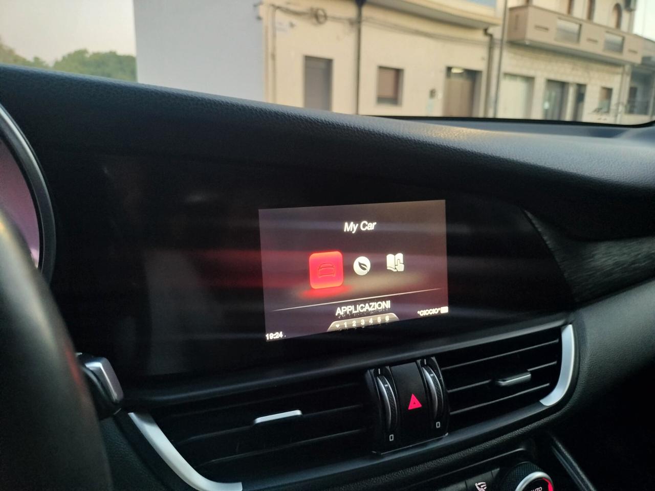 Alfa Romeo Giulia 2.2 Turbodiesel 180 CV AT8 veloce