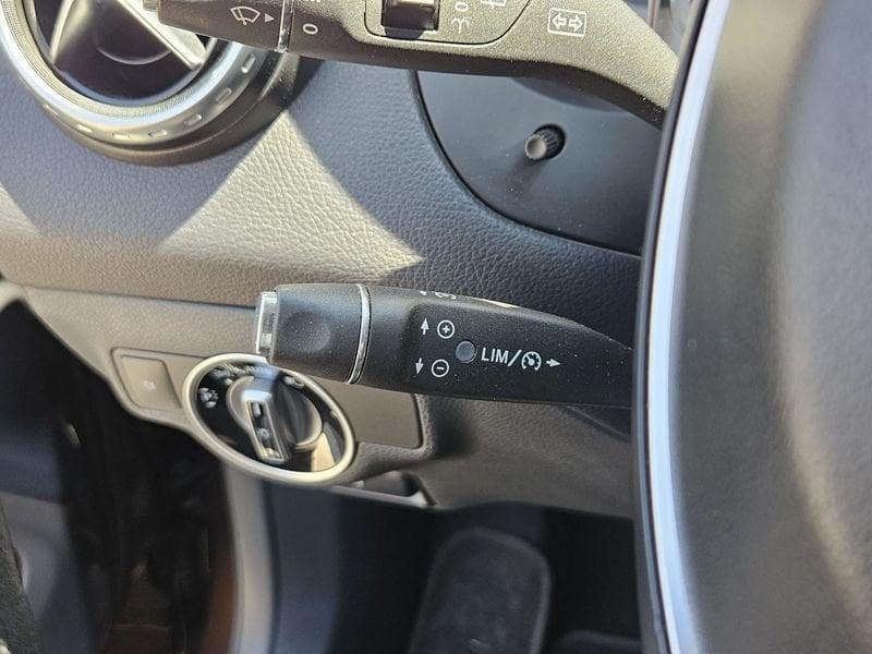 Mercedes-Benz GLA GLA 200 d Automatic Activity Edition