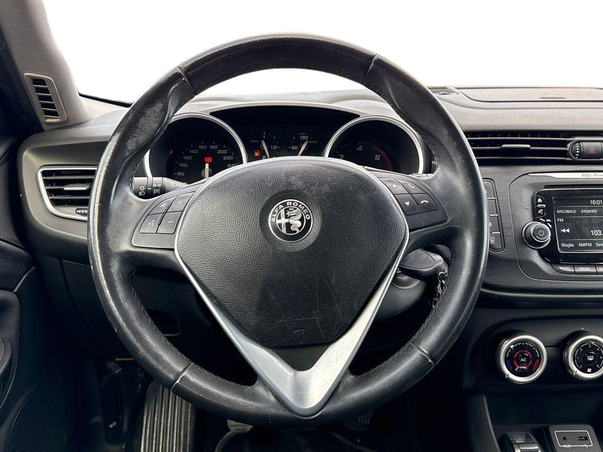 ALFA ROMEO Giulietta III - Giulietta 1.6 jtdm Giulietta 120cv