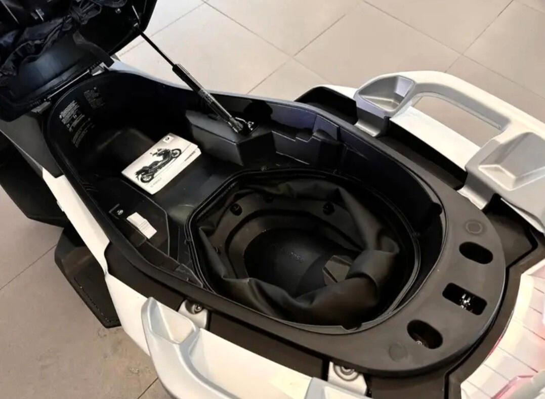 Bmw C 400 GT C400gt unico proprietario solo 900km tagliando fatto