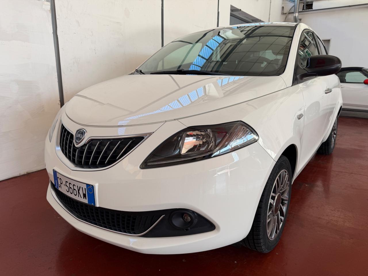 Lancia Ypsilon 1.0 FireFly 5 porte S&S Hybrid Gold Prezzo senza vincoli