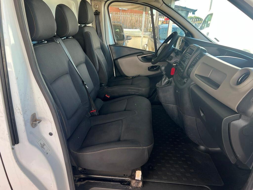 Renault Trafic 1.6d 120 CV / 3 Posti / Euro 6b