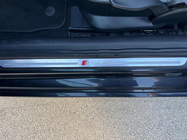 AUDI A1 1.2 TFSI S line edition