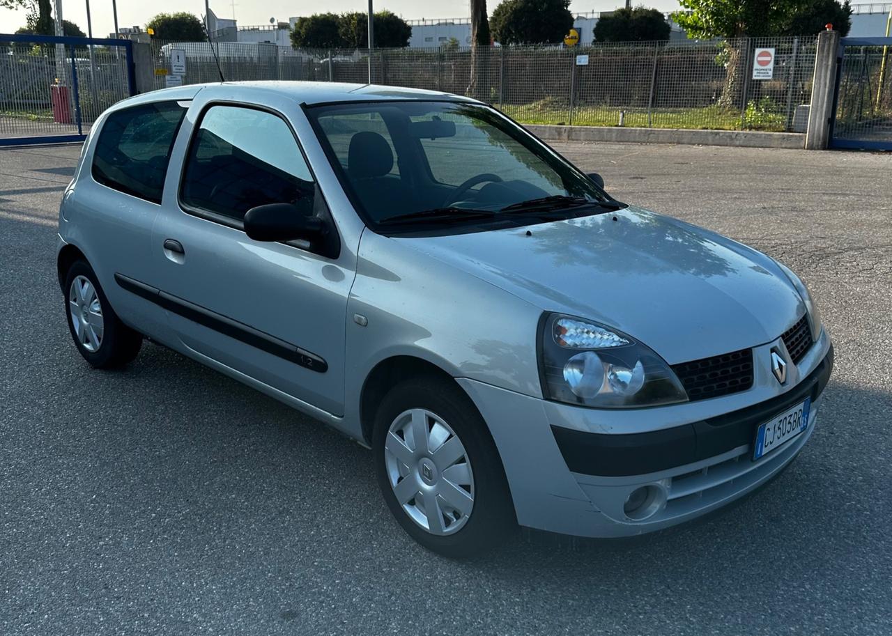 Renault Clio 1.2 16V cat 3 porte