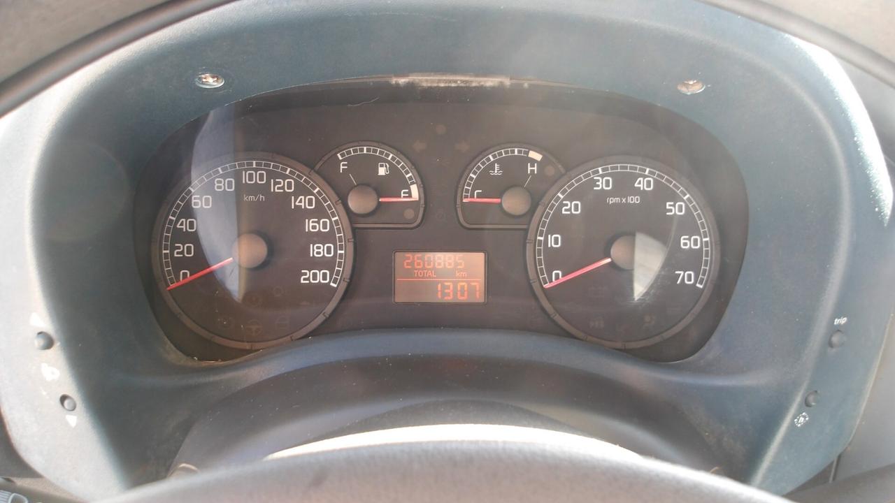 FIAT DOBLO' 1.3 MTJ-2004