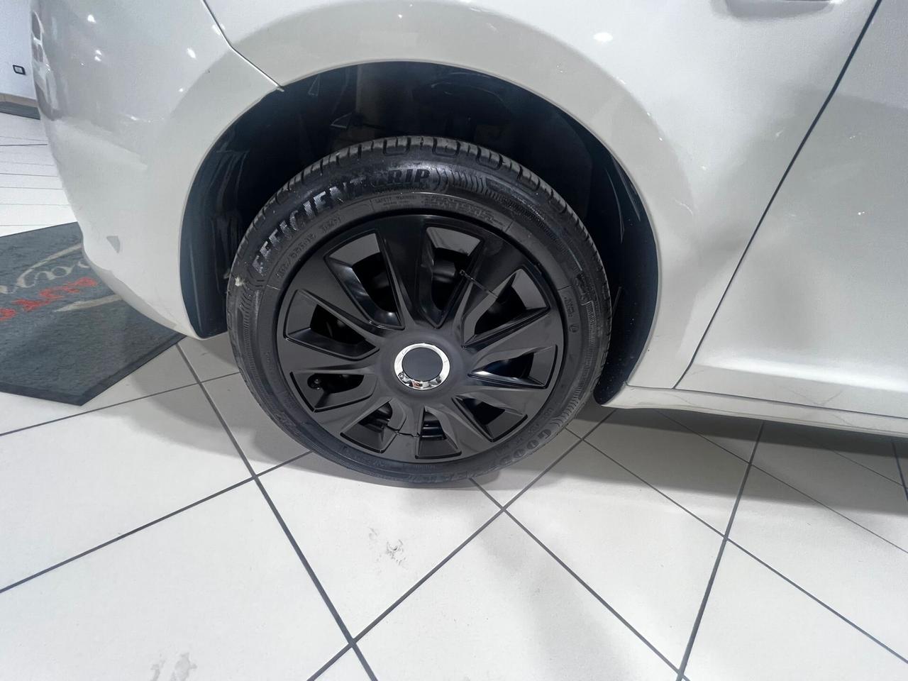Lancia Ypsilon 1.3 MJT 16V 95 CV 5 porte S&S Platinum