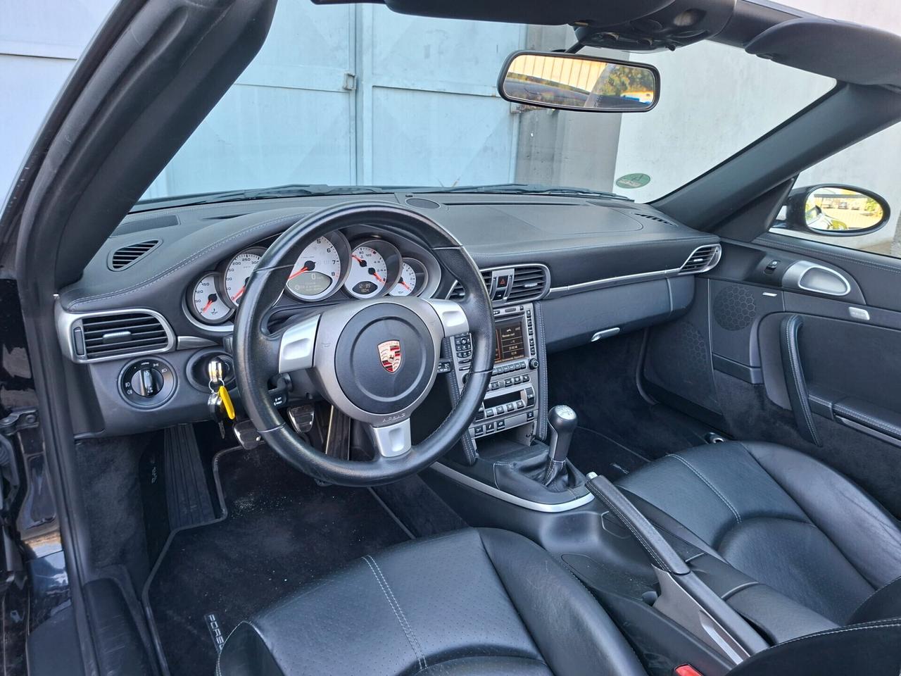 Porsche 911 997 Carrera 4S Cabriolet