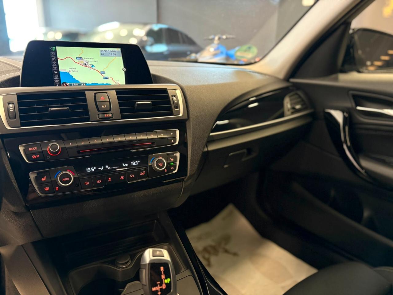 Bmw 118 118d 5p. Sport