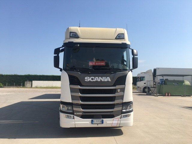 SCANIA R 500