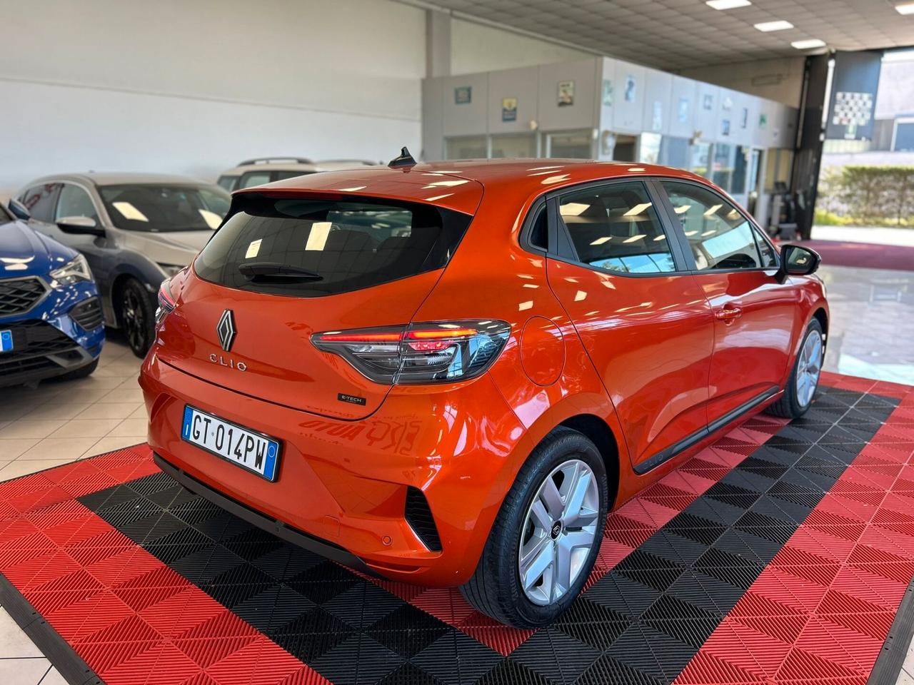 Renault Clio Full Hybrid E-Tech 145 CV 5 porte Evolution