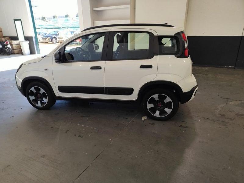 FIAT Panda Panda 1.0 FireFly S&S Hybrid City Cross