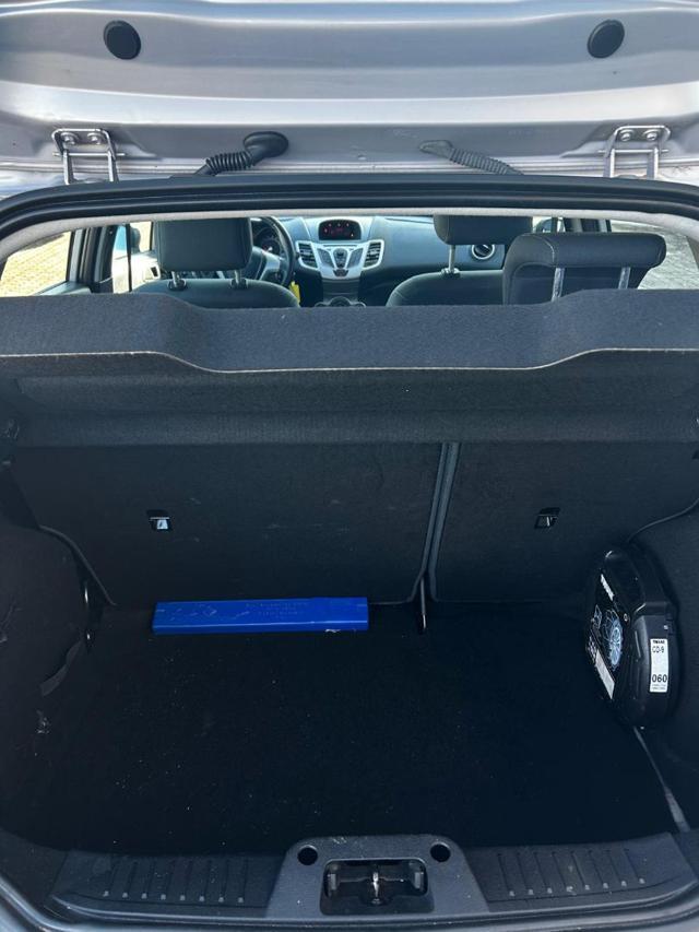 FORD Fiesta 1.6 TDCi 95 CV 5p. Titanium NEO PATENTATO