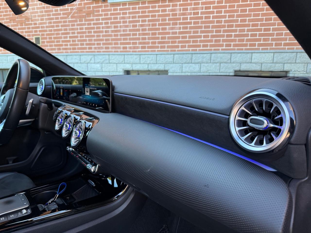 Mercedes-benz A 200 d Automatic 4Matic Premium