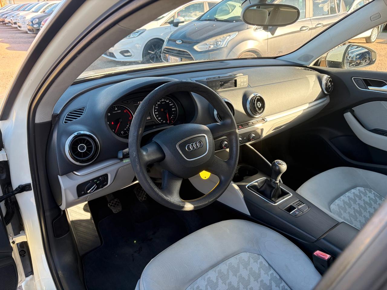 AUDI A3 SPORTBACK 1.6 TDI 105CV 180.000 KM 2013