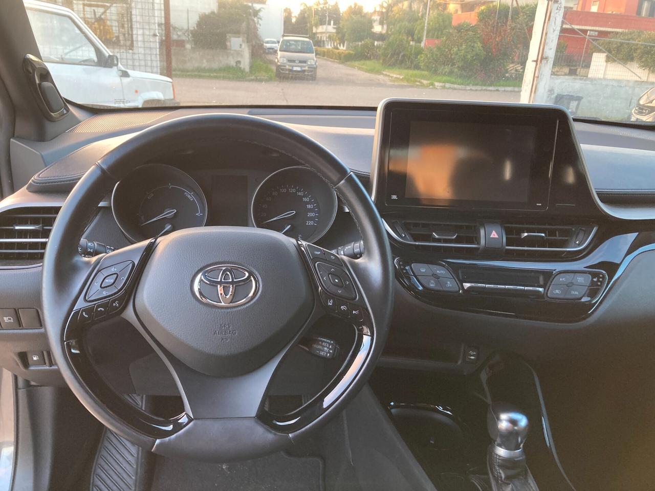 Toyota C-HR 1.8 Hybrid E-CVT Style FULL FULL