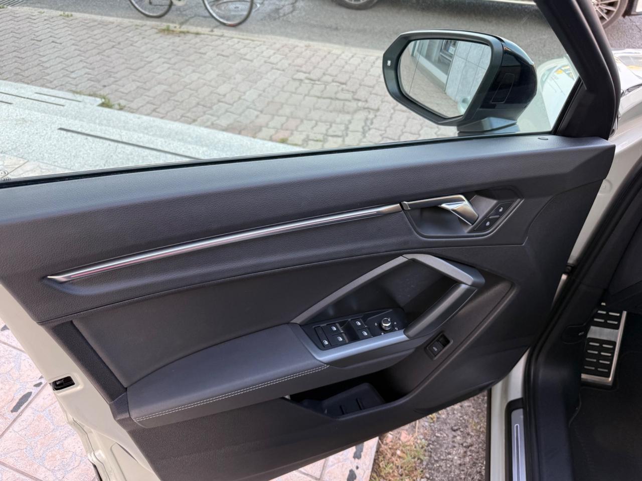 Audi Q3 SPB 35 TDI S tronic