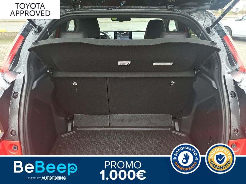 Toyota Yaris 1.5 HYBRID PREMIERE
