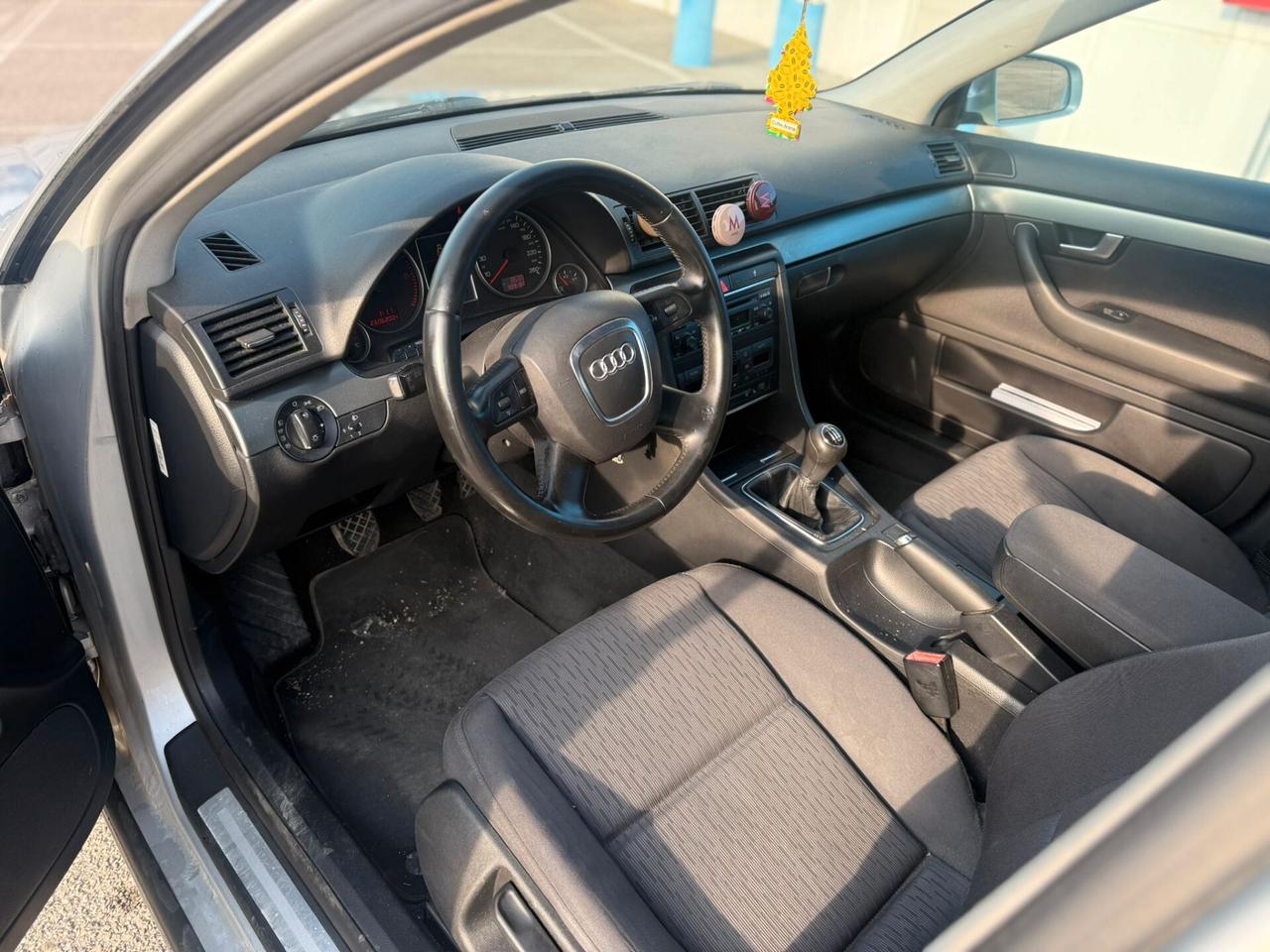 AUDI A4 1.9 TDI BERLINA 2006 12 MESI DI GARANZIA