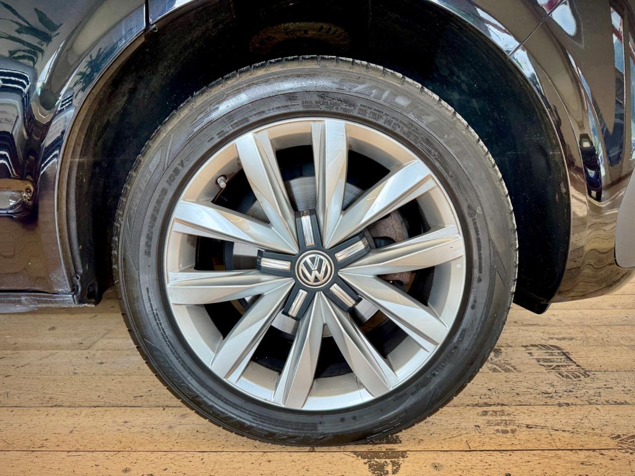 Volkswagen Multivan T6.1 - SOLO 89.000 KM - FULL