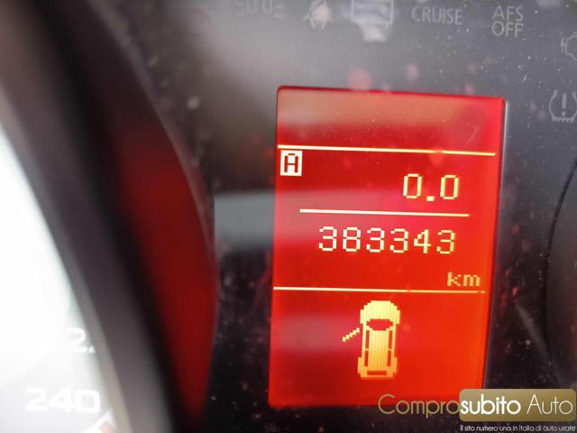 MITSUBISHI Outlander 2.0 DI-D Instyle 7 p.ti DPF