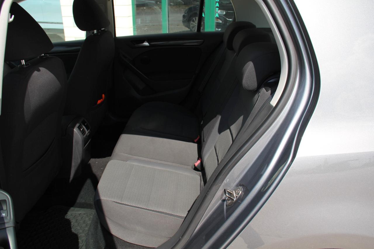 Volkswagen Golf 1.2 TSI 5p. Comfortline (77KW-105CV Neopatentati)