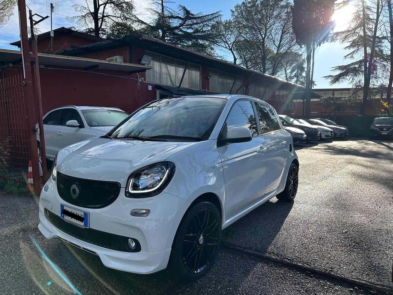 Smart ForFour BRABUS 0.9 Turbo twinamic Xclusive kamera UBJ full led