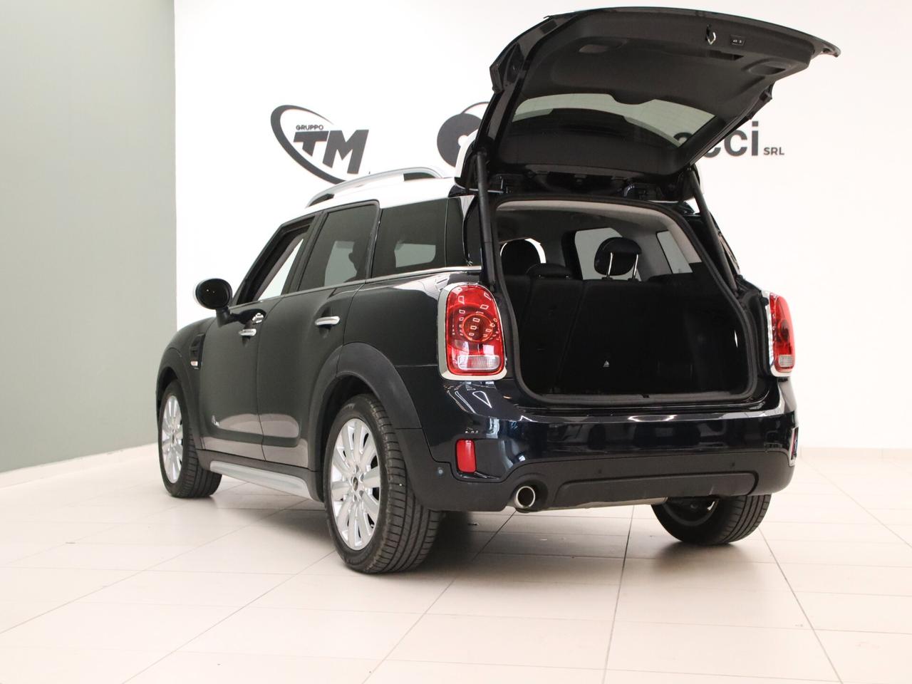 MINI Cooper D Countryman F60 2020 2.0 Business all4 auto 4x4