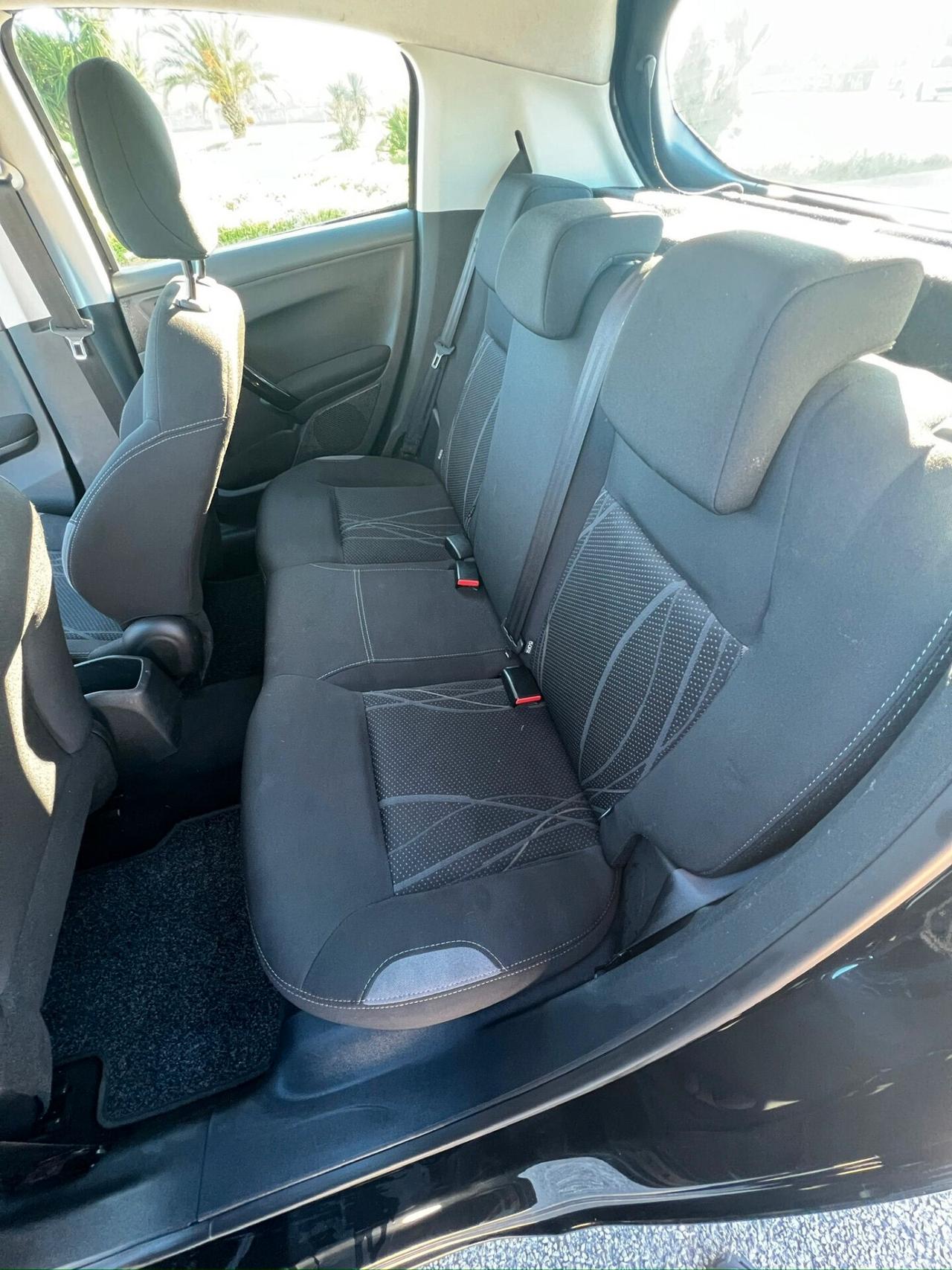 Peugeot 208 1.4 HDi 68 CV 5 porte Allure - 2014