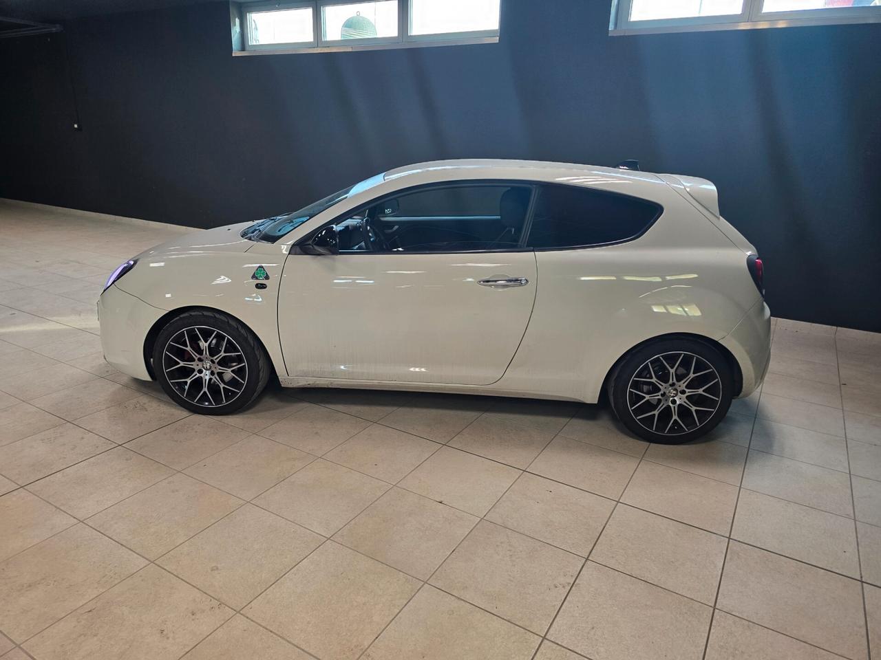 Alfa Romeo MiTo 1.4 T 120 CV GPL Distinctive Sport Pack