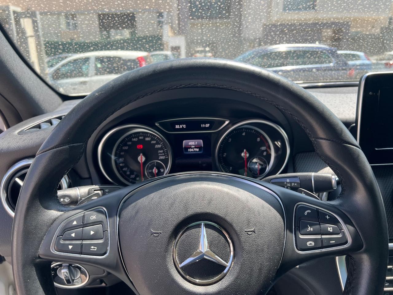 Mercedes-benz GLA 200 GLA 200 d Automatic Sport