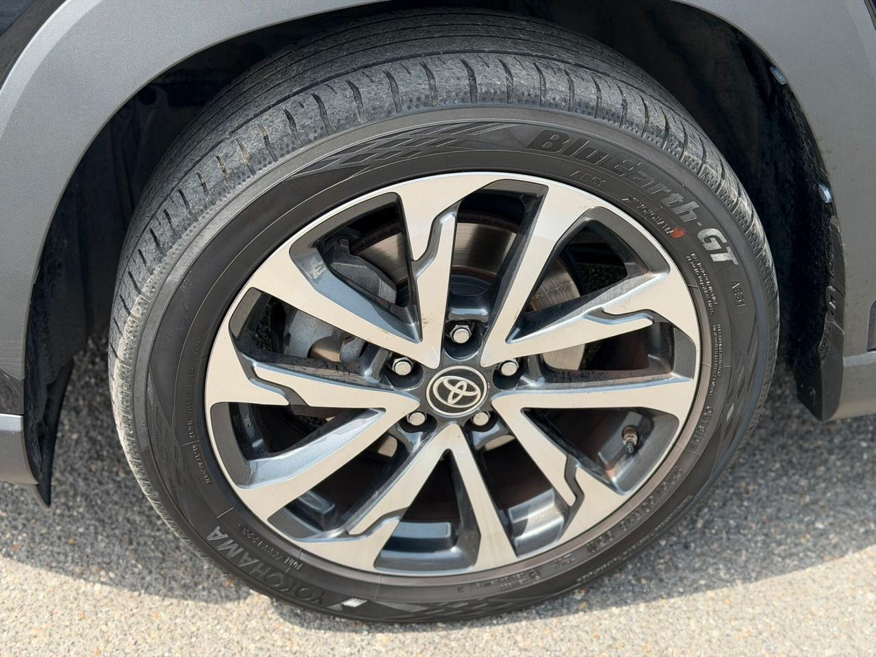 Toyota Corolla Cross 2.0 Hybrid 197 CV E-CVT Trend