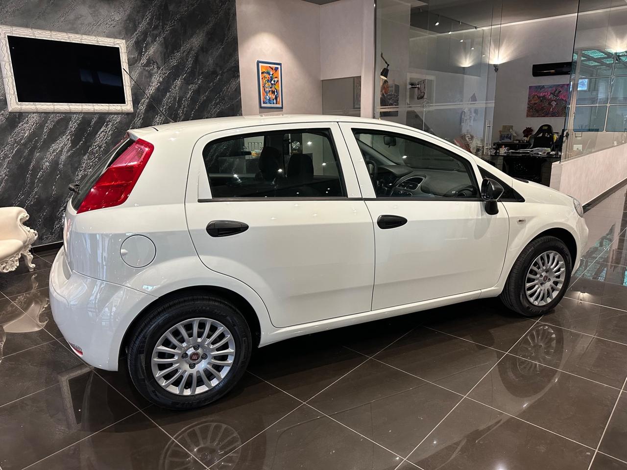 Fiat Punto 1.4 8V 5 porte Easypower Street