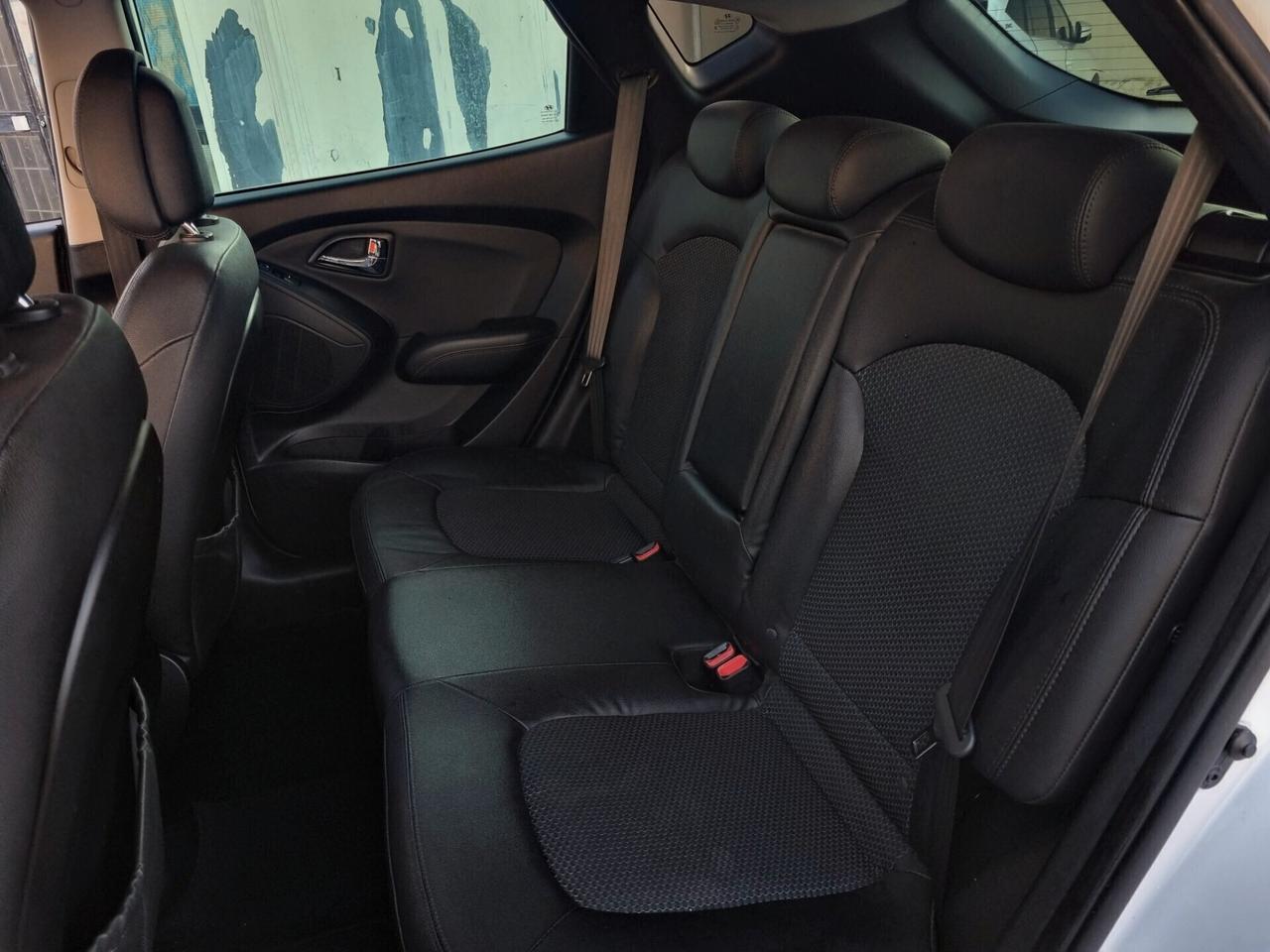 Hyundai iX35 1.7 CRDi 2WD Xpossible