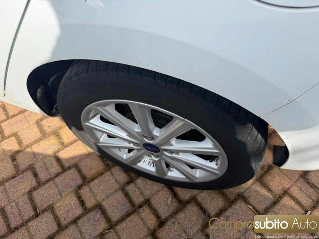 FORD Fiesta 1.2 82 CV 5 porte Titanium