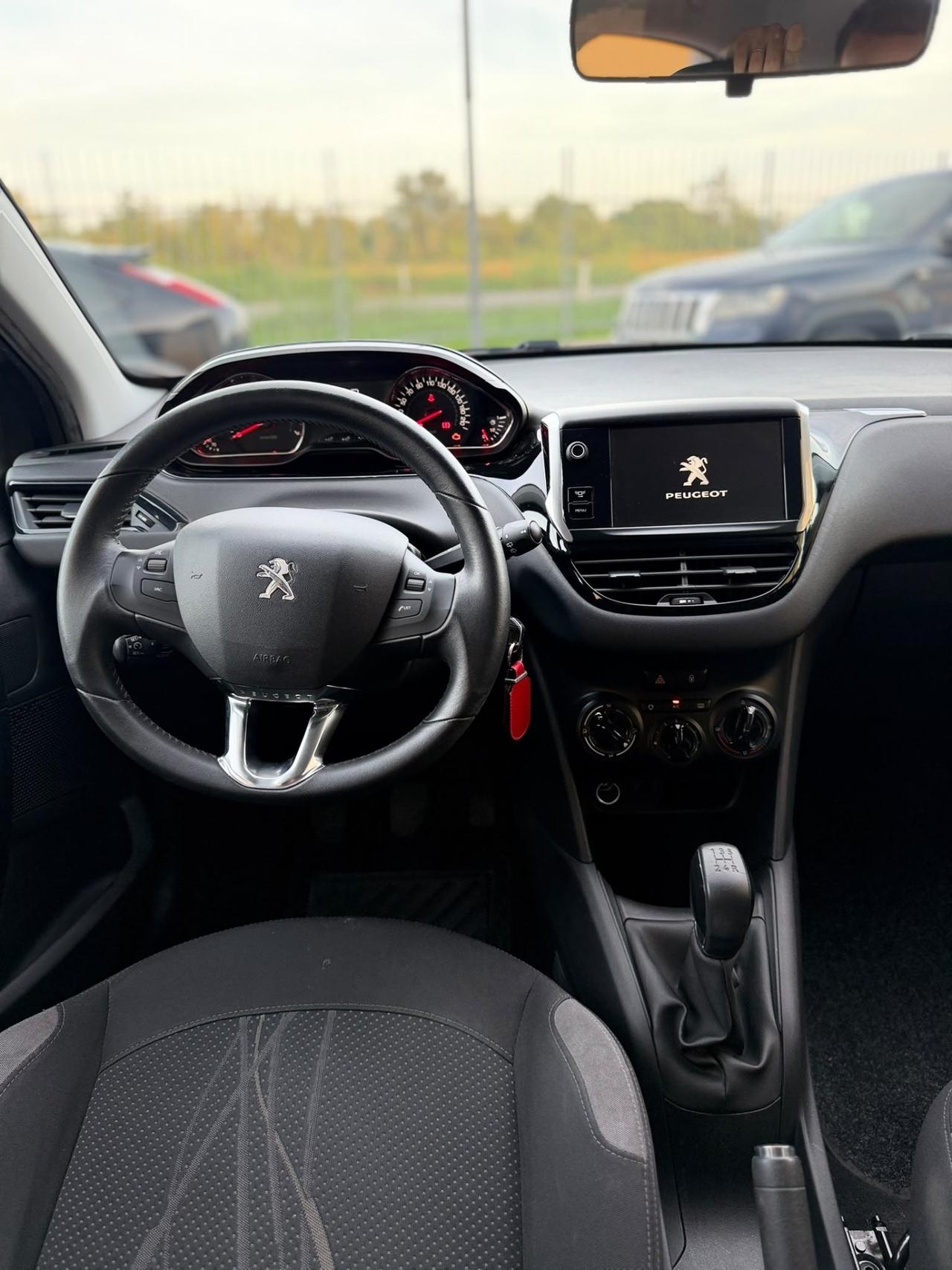 Peugeot 208 1.2 VTi 82 CV 5 porte Access