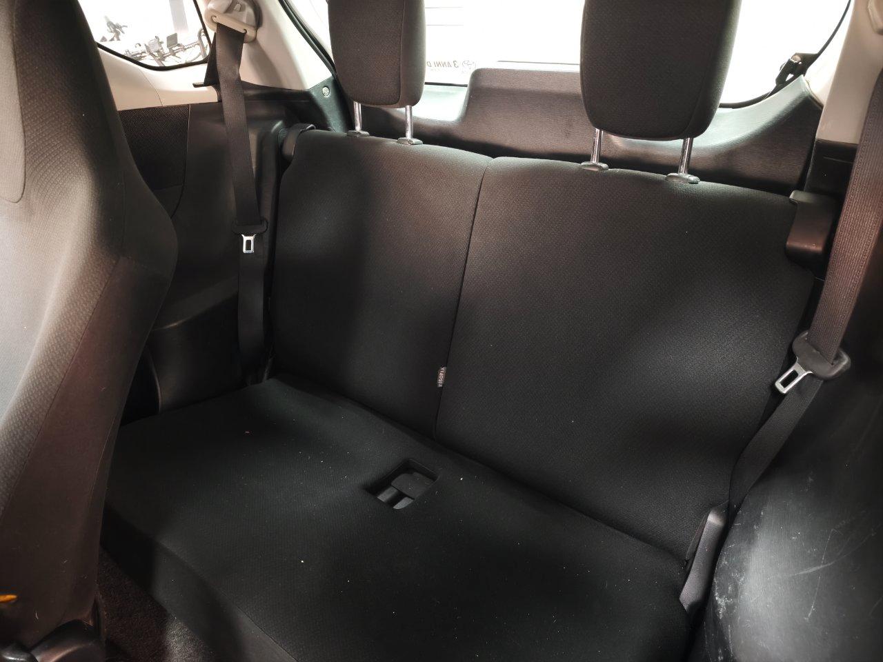 Toyota iQ 1.0 Tobasco cvt