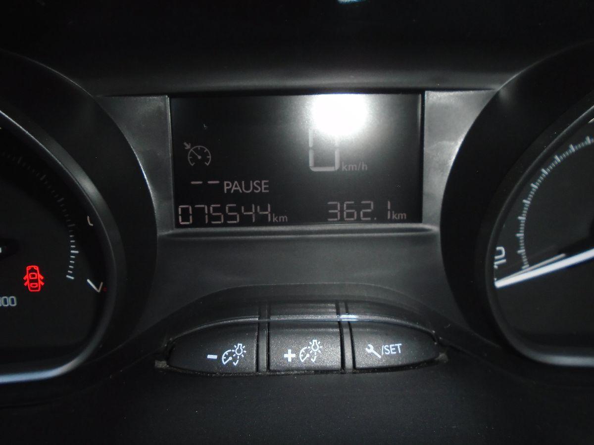 208 '17 EU6 75000 KM OK NEOP, TRATTABILE