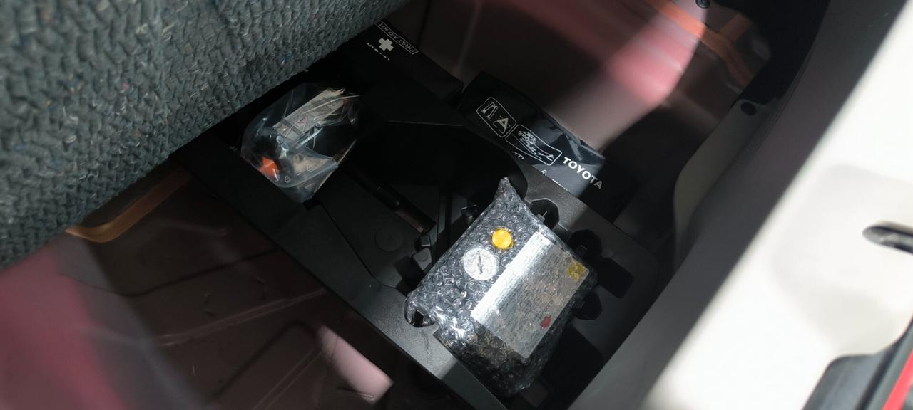 Toyota Aygo Connect 1.0 VVT-i 72 CV unipro ok neopatentati