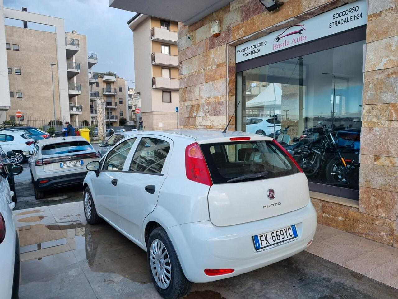 Fiat Punto 1.3 MJT II S&S 95 CV 5 porte Street