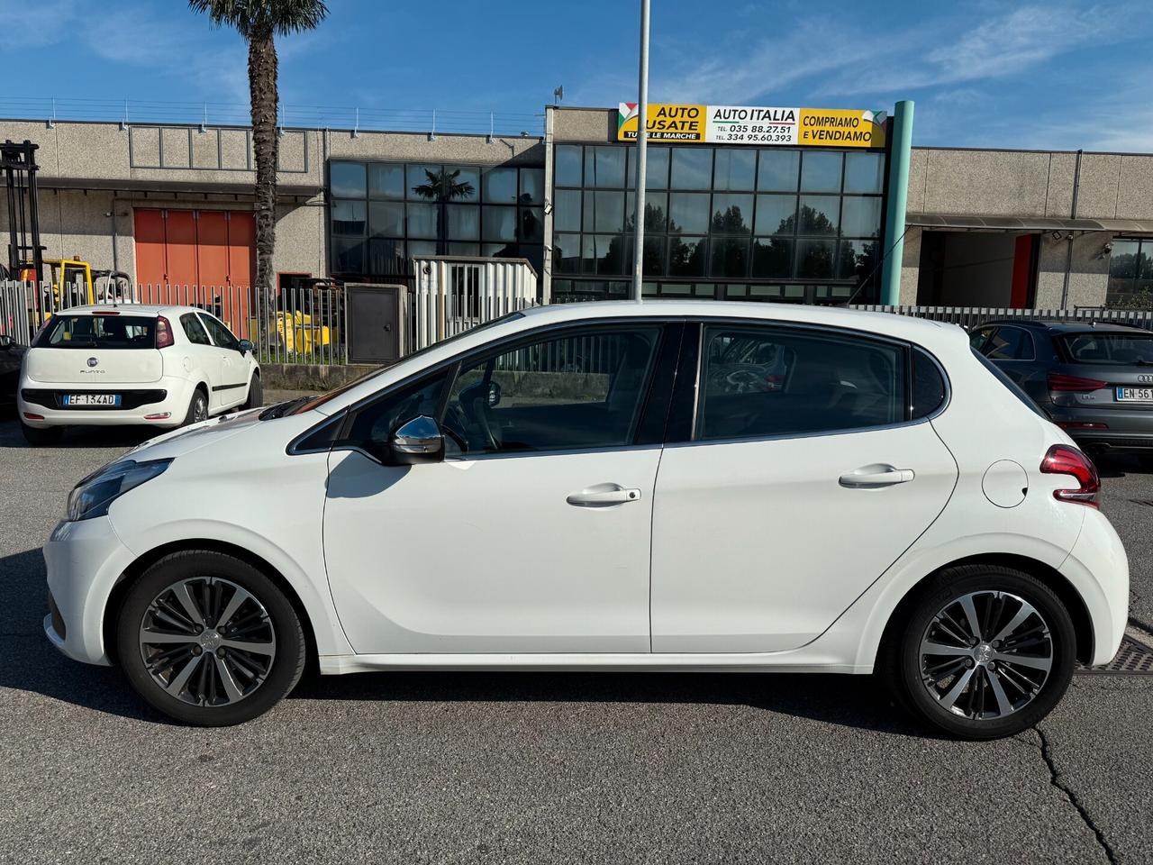 Peugeot 208 BlueHDi 75 5 porte Allure*EURO6B*NEOPATENTATI*