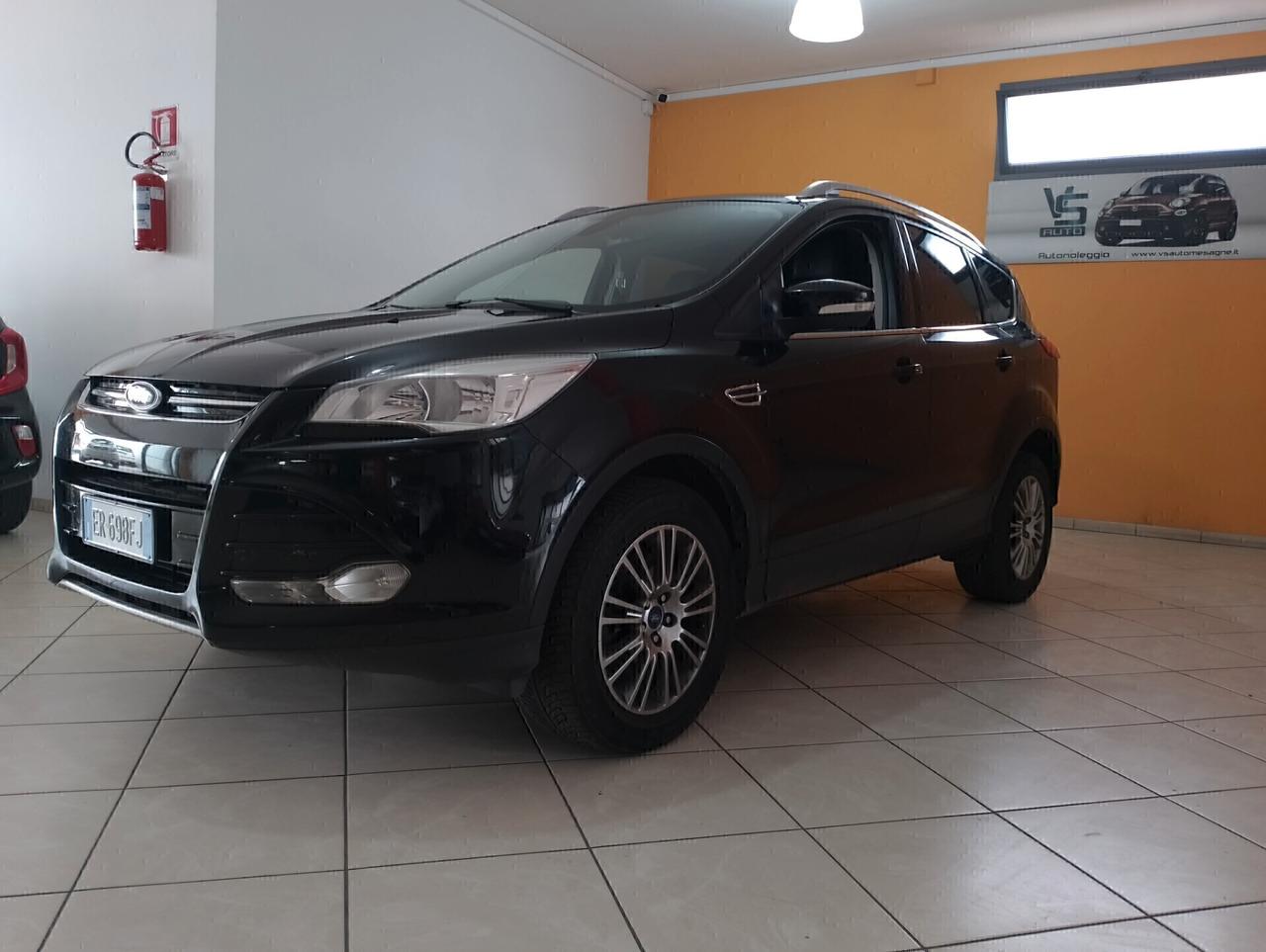 Ford Kuga 2.0 TDCI 140 CV 4WD Powershift