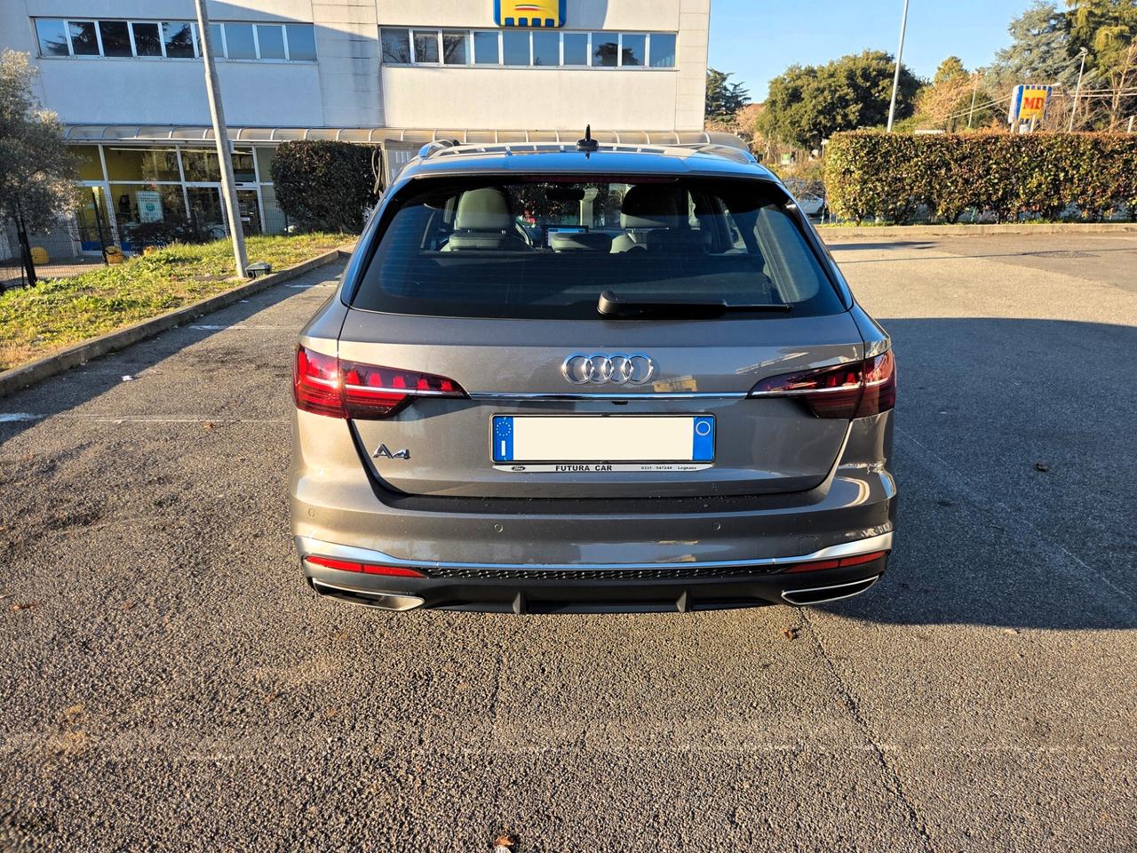 Audi A4 Avant 35 TDI/163 CV S tronic line edition