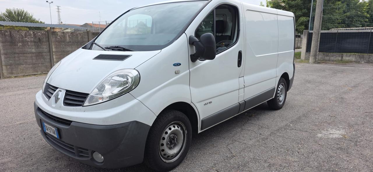 Renault Trafic T29 2.0 dCi/115 PC-TN Furgone Generique
