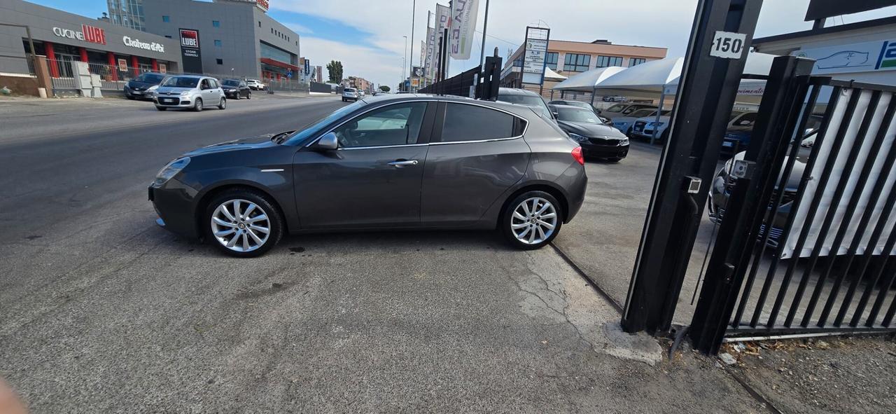 Alfa Romeo Giulietta 1.6 JTDm-2 105 CV Exclusive