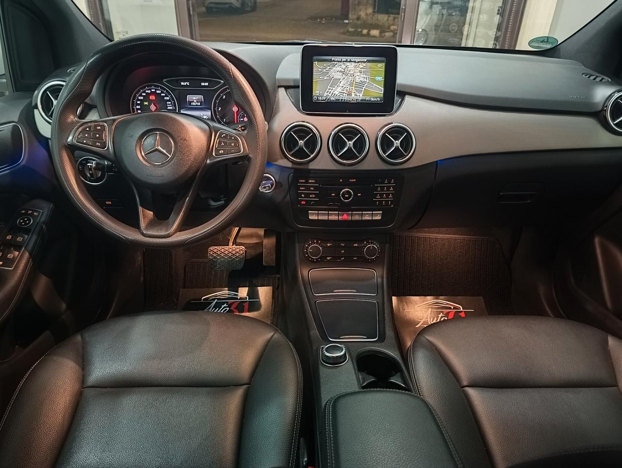 Mercedes-benz B 180 Mercedes Benz B180 automatica
